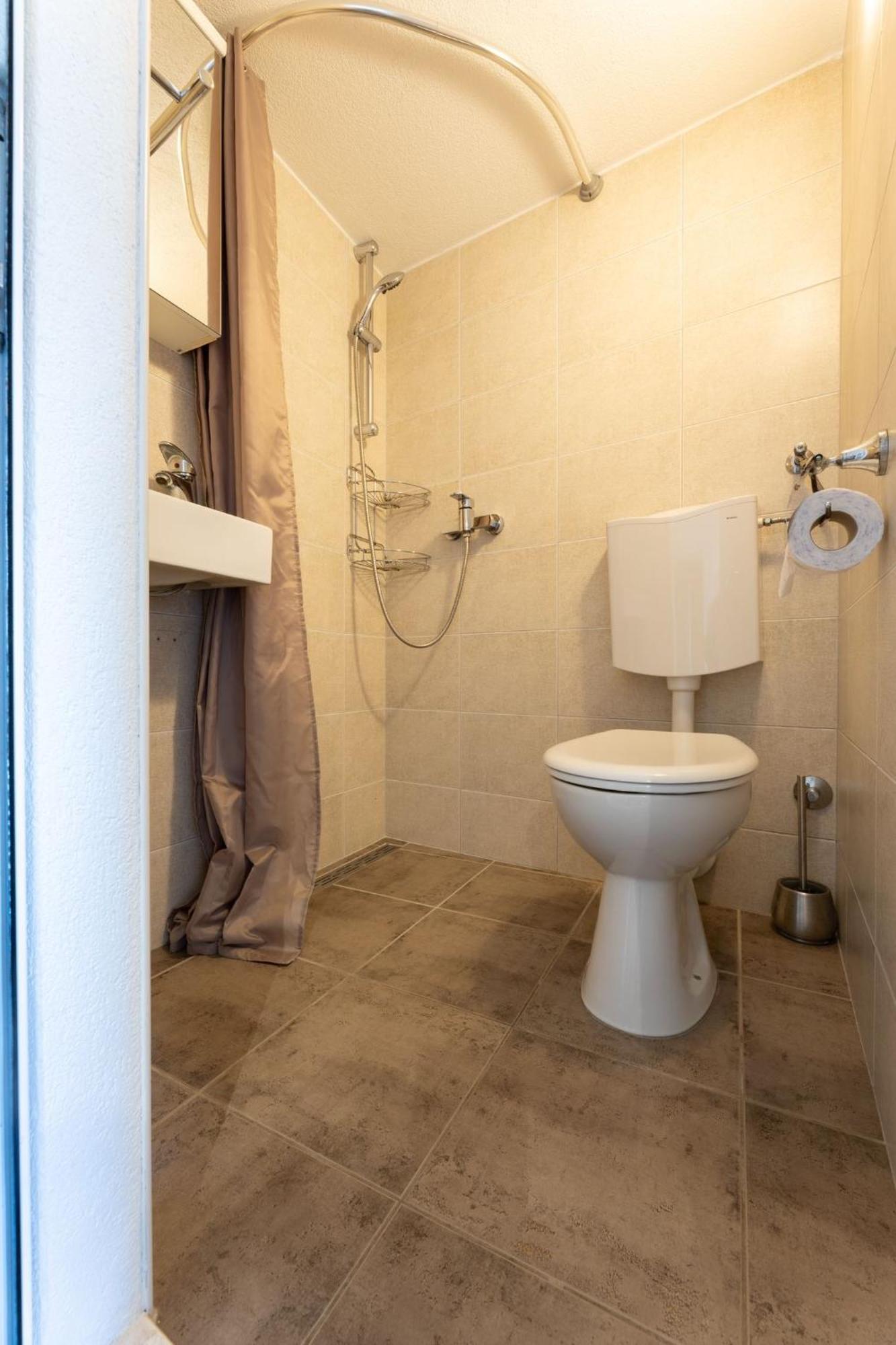 Apartments Belmat Trogir Bagian luar foto